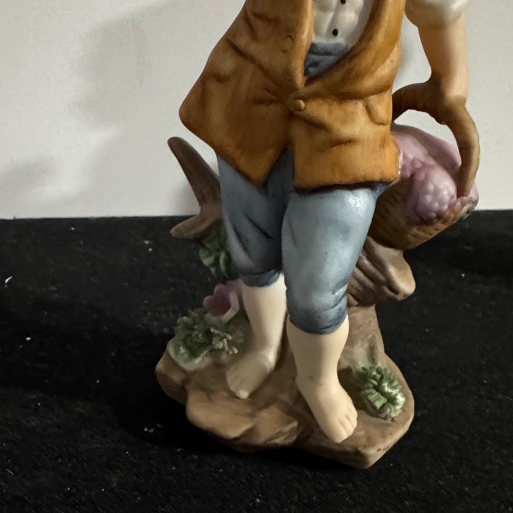 vintage hand-painted porcelain figurines of a boy and girl carrying baskets. - Picture 4 of 16
